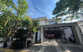 Casa Serena - Casa De Huespedes
